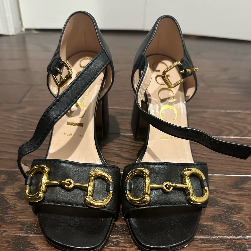 Gucci block heels- black leather